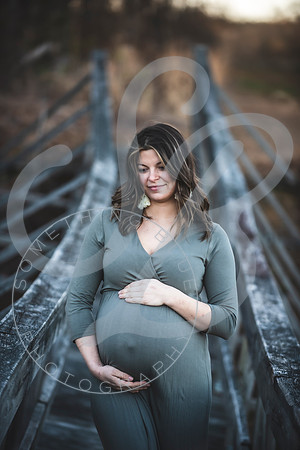 Vicki - Maternity_020922_0197