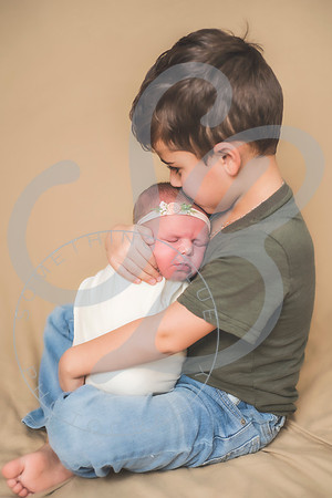 Everleigh - Newborn_030422_0132