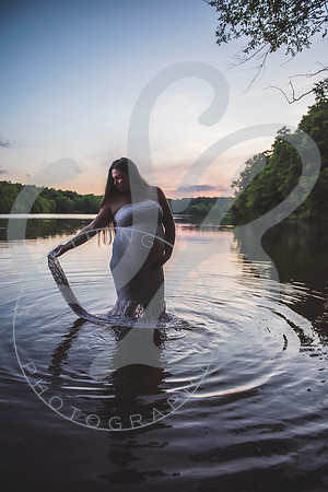 Rowe - Maternity_060422_0351