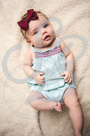 MacKenzie - 4 month_062522_0157