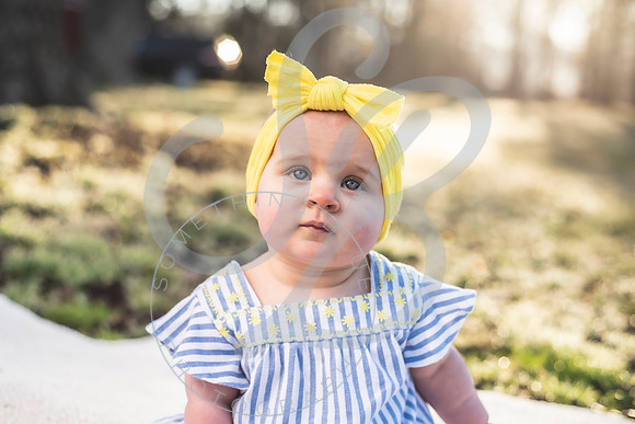 Jessie - 8 Month_031822_0141