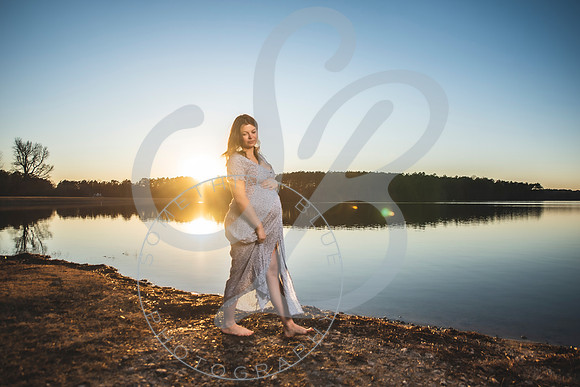 Vicki - Maternity_020922_0342