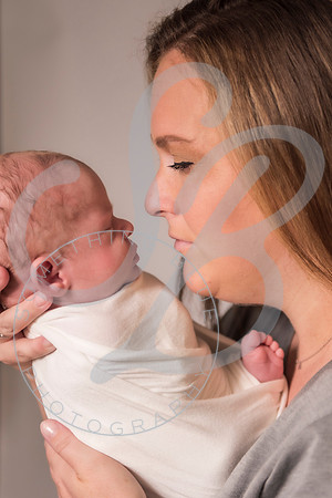 Granger - Newborn_060122_0024