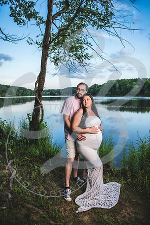 Rowe - Maternity_060422_0202