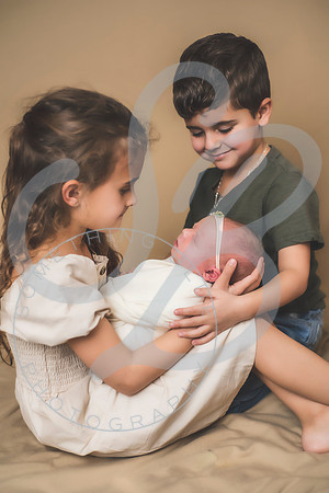 Everleigh - Newborn_030422_0074