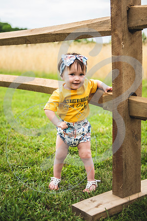 Whitfield Twins - 1 year_060322_0050