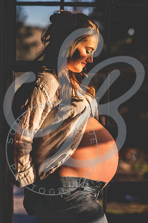 Miranda - Maternity_032722_0317