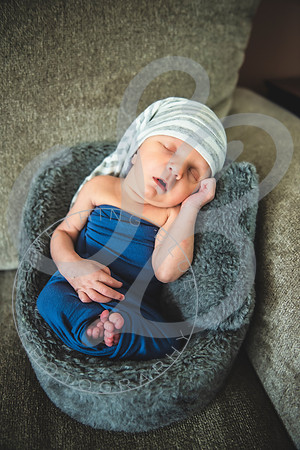 Liam - Newborn_072122_0418