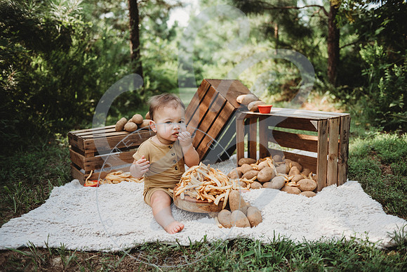 Carter - 1 year_080522_0217