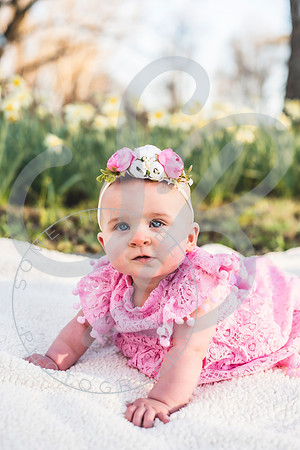 Jessie - 8 Month_031822_0092