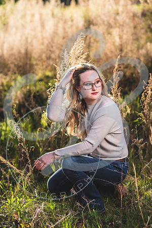 Jaeden - Senior_041022_0060