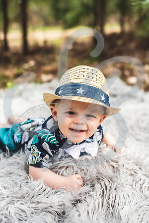 Declan - 8 Month_032622_0213