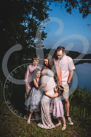 Rowe - Maternity_060422_0298