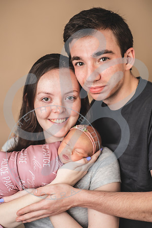 Alice - Newborn_030822_0026