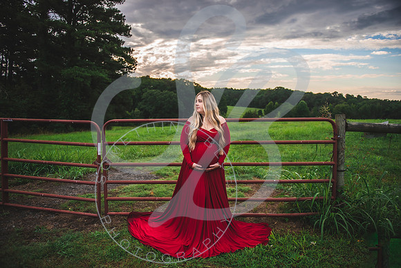 Triston - Maternity_073022_0098