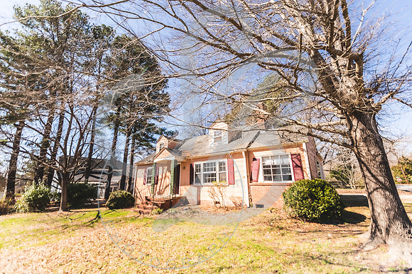 409 N Elm St_030122_0024