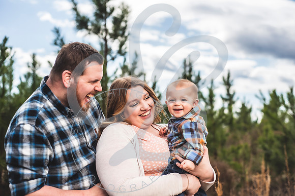 Declan - 8 Month_032622_0105