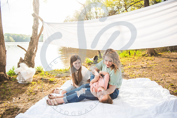 Spring Minis - 2022_041222_1054