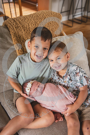 Mia - Newborn_052424_0119_1