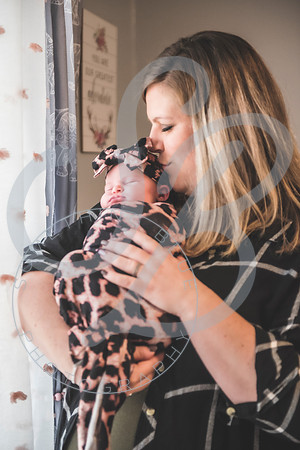 Parker - Newborn_030222_0174