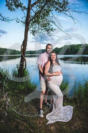 Rowe - Maternity_060422_0199