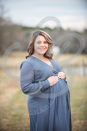 Erin - Maternity_012322_0318