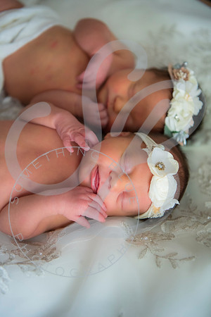 Adcock Twins - Newborn_070225_0239