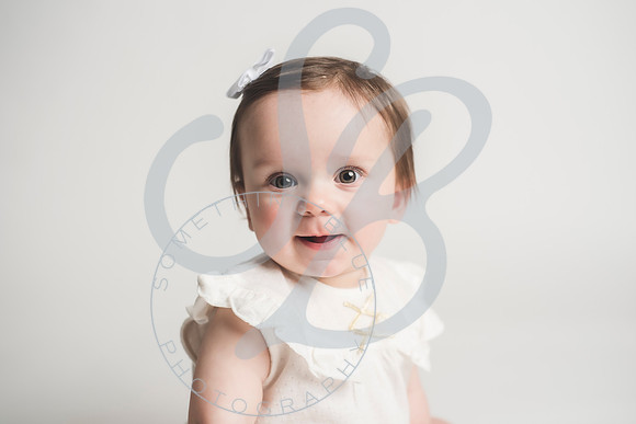 Lydia - 8 Month_020622_0025