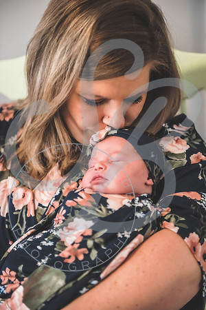 Parker - Newborn_030222_0249