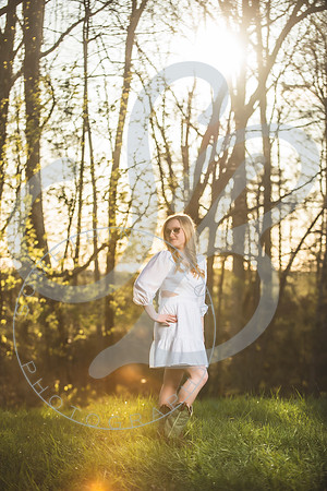 Jaeden - Senior_041022_0124