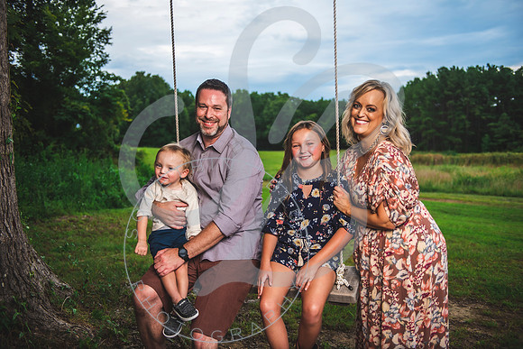Pam Gillis Family Generational_081422_0337