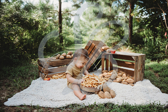 Carter - 1 year_080522_0288