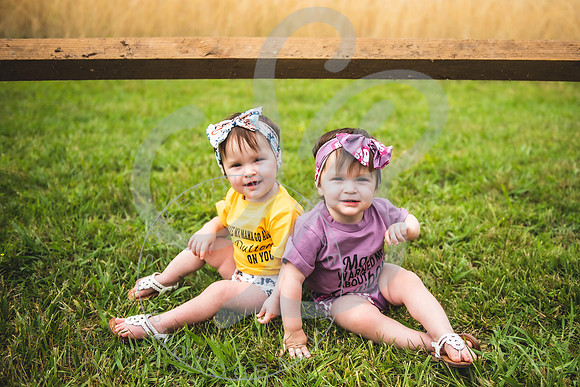 Whitfield Twins - 1 year_060322_0009