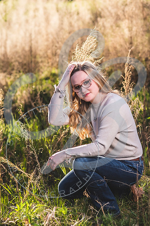 Jaeden - Senior_041022_0055