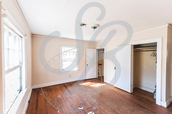 409 N Elm St_030122_0010