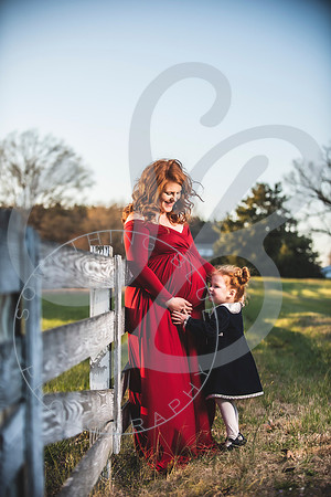 Meaghan - Maternity_032622_0366