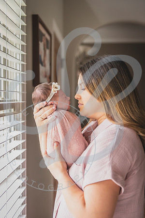 Mia - Newborn_052424_0317