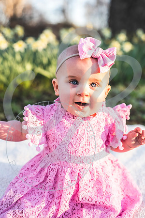 Jessie - 8 Month_031822_0037