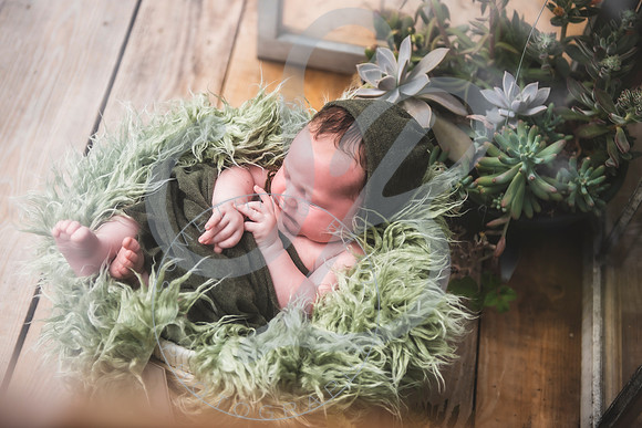 Rebecca - 1 Month_061522_0041
