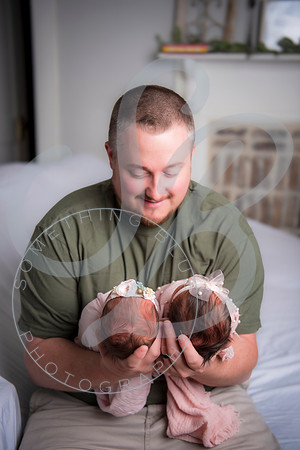 Adcock Twins - Newborn_070225_0078