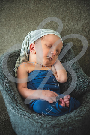 Liam - Newborn_072122_0447