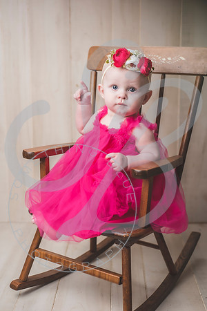 Skylar - 8 Month_022722_0076