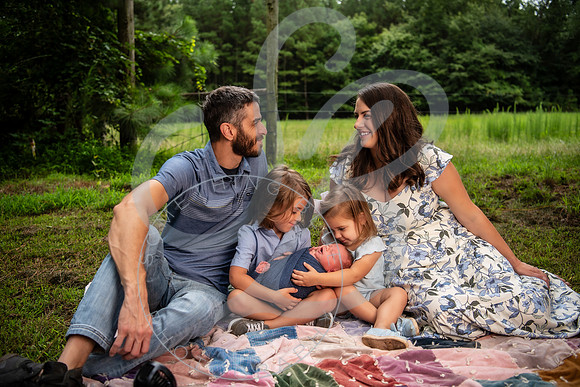 Brady - Newborn_081925_0087_1