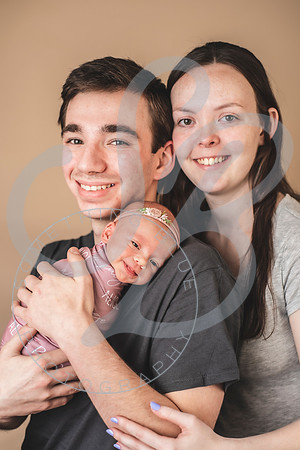 Alice - Newborn_030822_0064