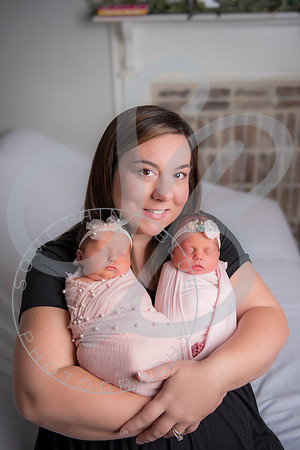 Adcock Twins - Newborn_070225_0011