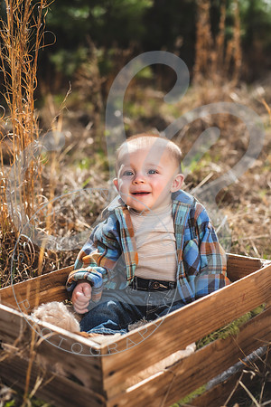 Declan - 8 Month_032622_0013