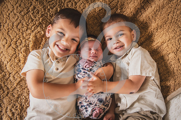 Mia - Newborn_052424_0487
