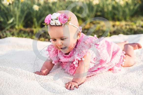 Jessie - 8 Month_031822_0079