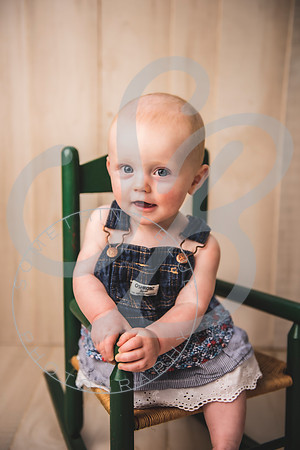 Sadie - 8 Month_060522_0034