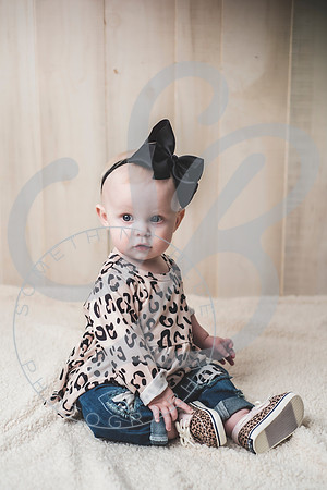 Skylar - 8 Month_022722_0047